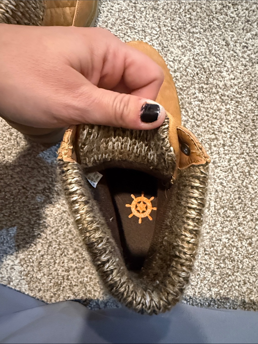 Global Win Quilted Lace-Up Ankle Boots in Tan with Knit Collar - Picture 4 of 6